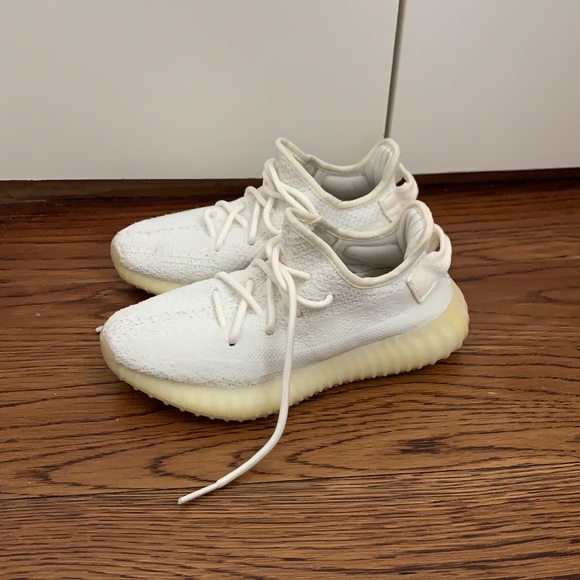 White Adidas Yeezys - Picture 3 of 6
